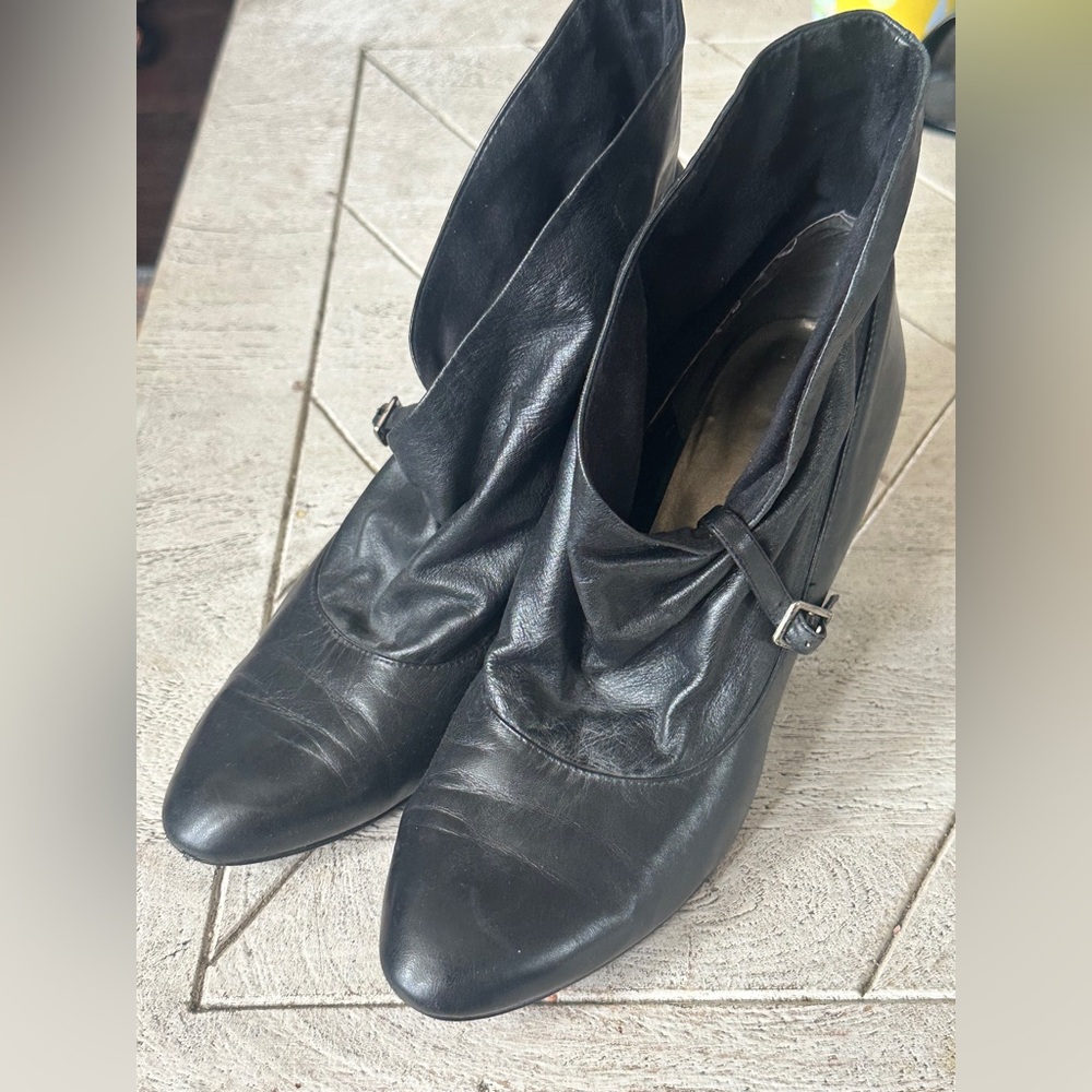 Nine West slouchy ankle booties